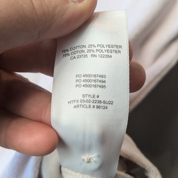 TNA ARITZIA newcastle shirt color Light Pink size XS Towel texture - Picture 12 of 15